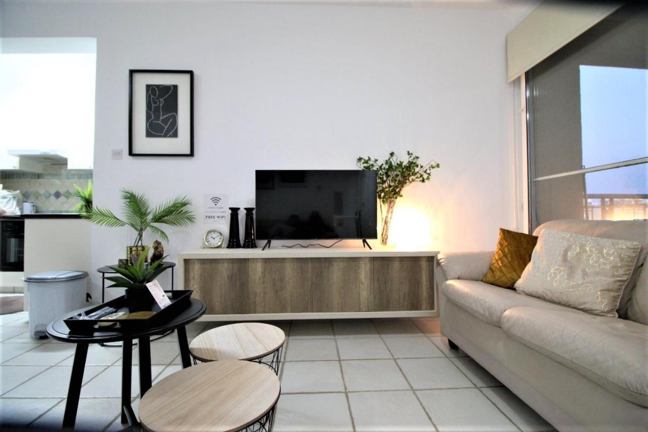 Cosea Living: Seaside 2 Bedroom Flat Kings Palace 209 Pafos Dış mekan fotoğraf